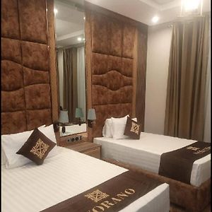 Twin Room Private Bathroom